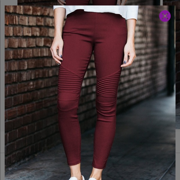 🛍2/$25 Amaryllis Moto Pocket Legging - Picture 2 of 11